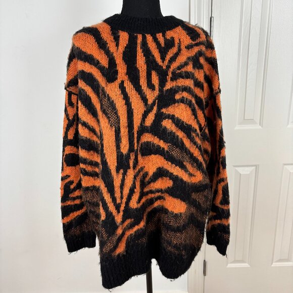 Topshop Knitted Zebra Print Fluffy Sweater Orange and Black Size S (4-6) New - Picture 1 of 4